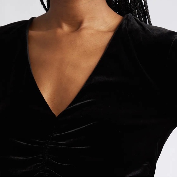 NEW VERONICA BEARD BLACK RUCHED VELVET TOP - Picture 3 of 11